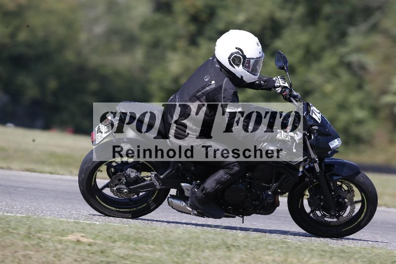 Archiv-2025/49 26.08.2025 Cornu Master School ADR/gruen-vert/70